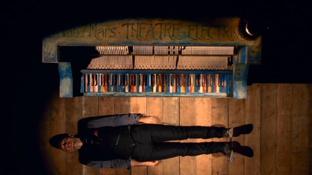 Coldplay’s Christmas Lights by Mat Whitecross