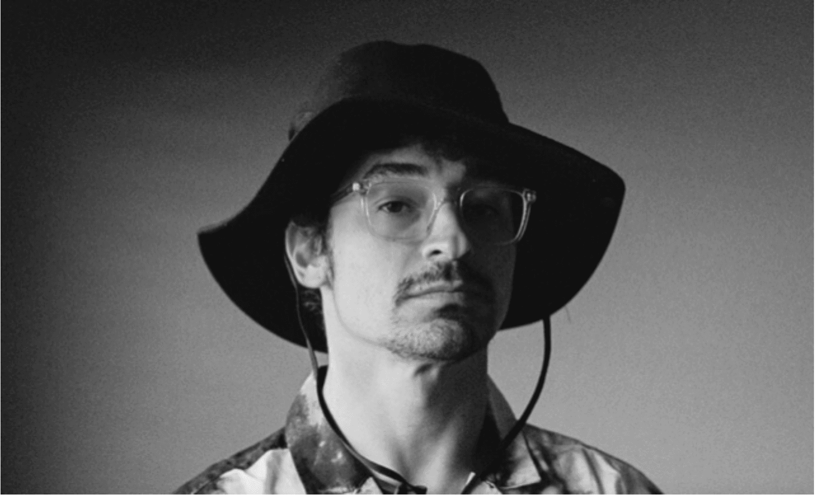 Saman Kesh signs to OB42