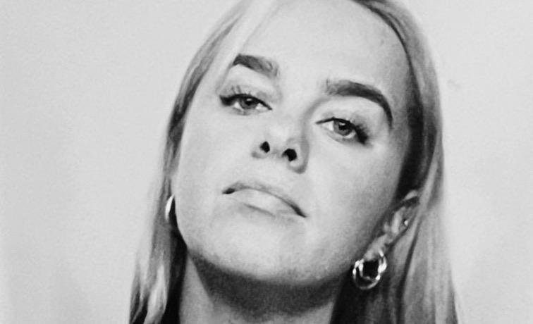 CANADA signs Nicolina Knapp