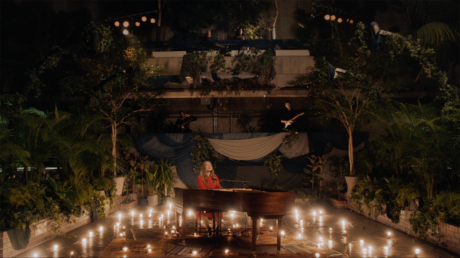 Freya Ridings 'You Mean The World To Me (live At The Barbican)' by Raja Virdi