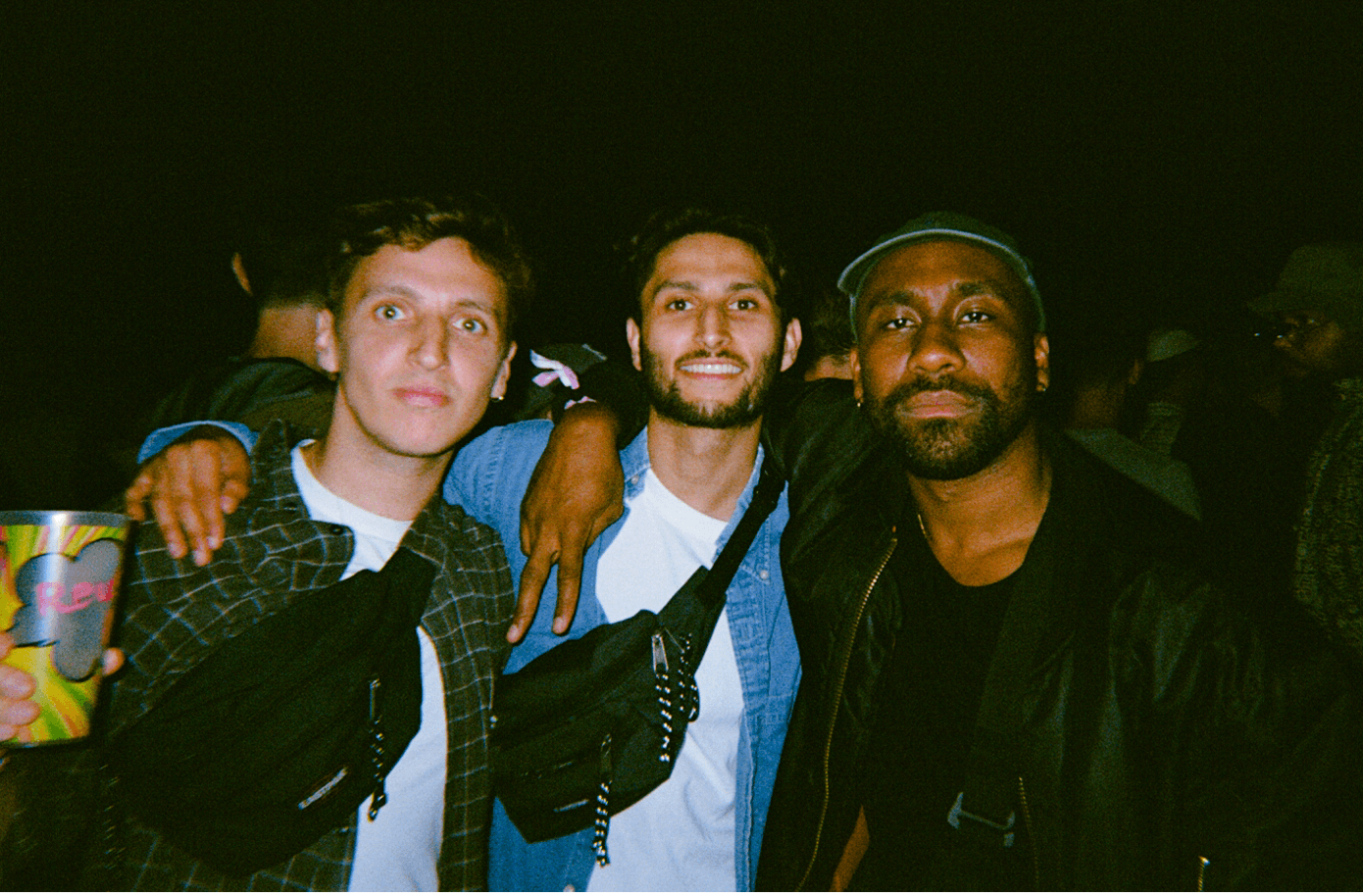 Knucklehead sign directing trio Three Shades